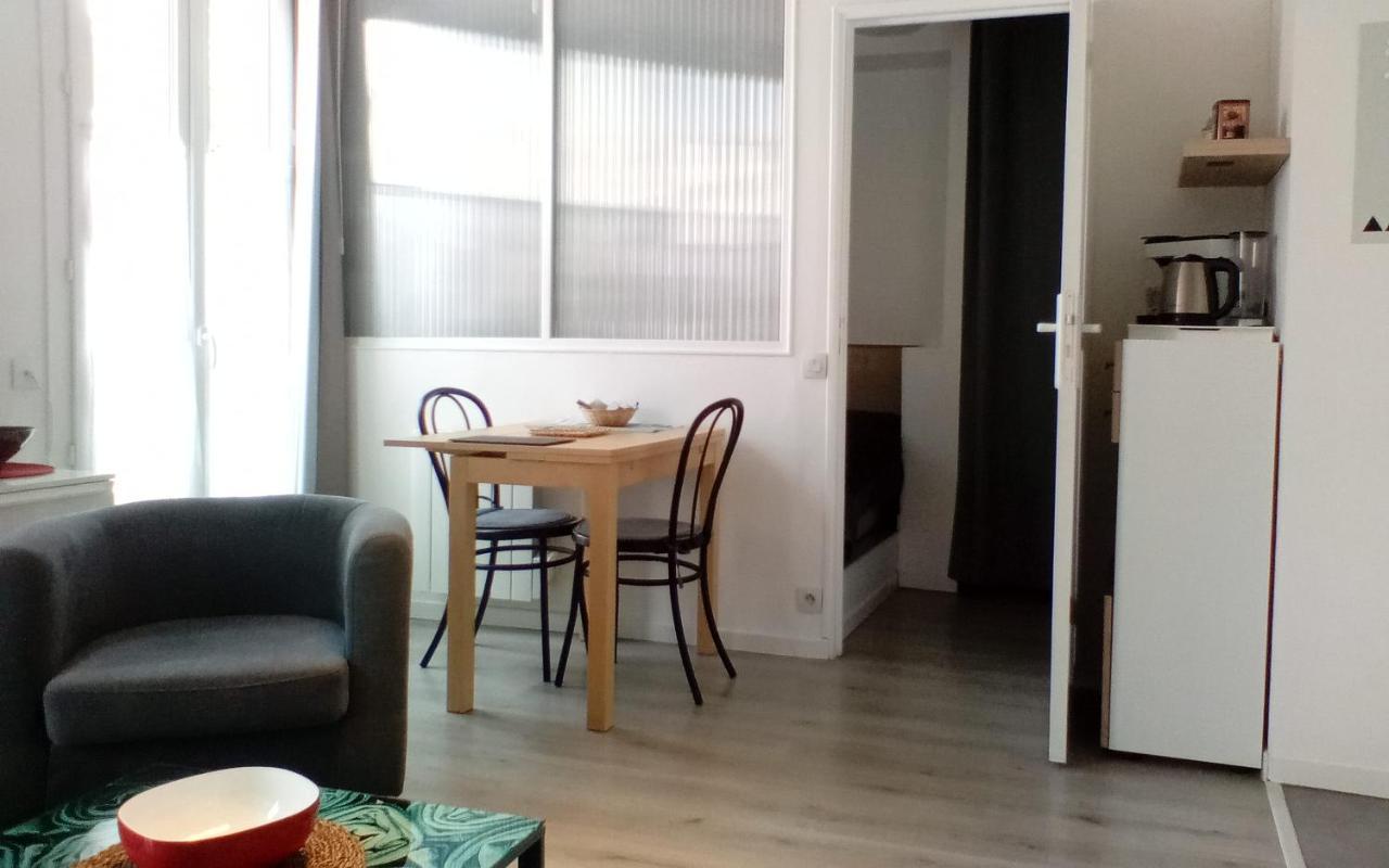 Les Bonbonieres D'Andrea Gavinies Pellegrin Appartement Bordeaux Buitenkant foto